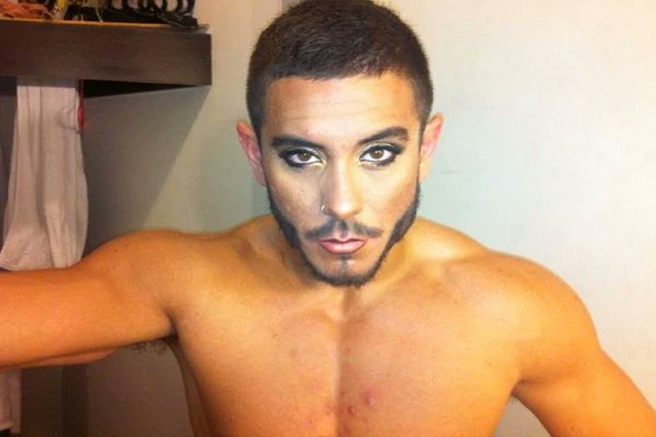 Todos los que somos parte de <a href="/laflia_ok/">Laflia</a> lamentamos el fallecimiento de Juan Carlos Acosta. Desde aquí abrazamos afectuosamente a su familia y todos sus seres queridos.