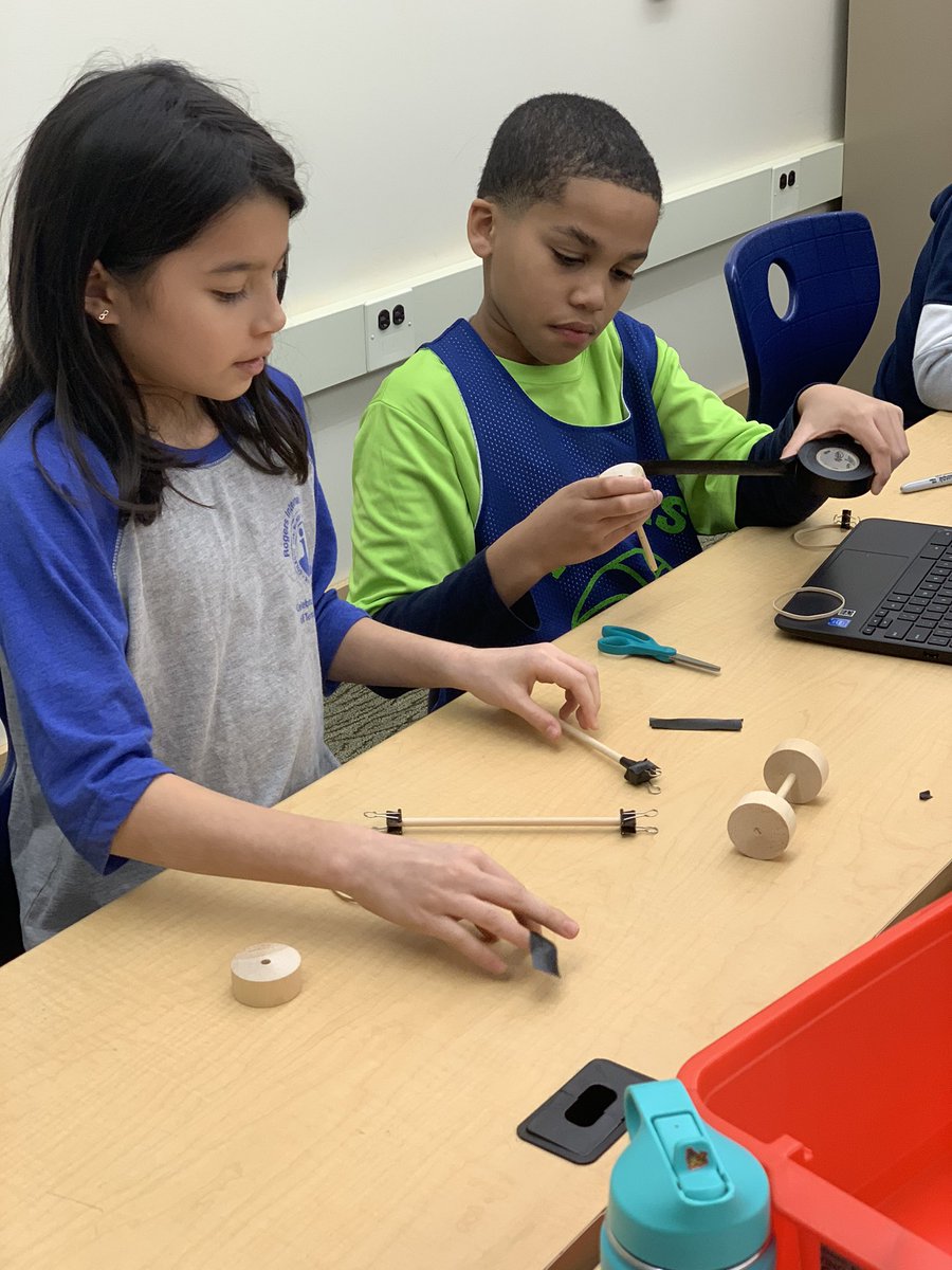 MYPDesignRIS's tweet image. More Grade 5 RIS students working on their self-propelled vehicles in the Rogers MakerSpace!
#ibinaction #mypdesign #criterionc #creatingthesolution #makerspace #designacar