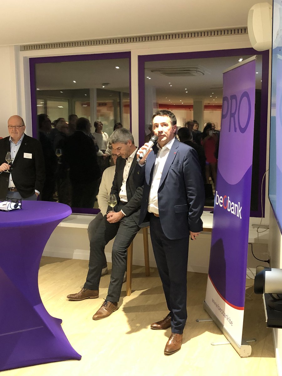 A3Wi's tweet photo. Flanders Business Circle nieuwjaarsreceptie groot succes met als gastspreker Burgemeester Dirk De fauw hosted by @Beobank in hun Pro Center #Flandersbusinesscircle @dirk_defauw @StadBrugge #beobankpro https://t.co/tBJCODco7j