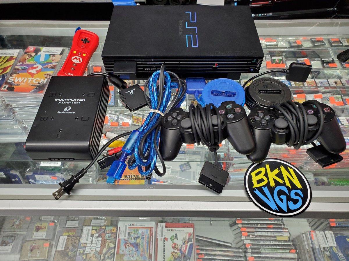 bklynvideogames's tweet image. Small lot traded-in. #sony #ps2 wireless controllers, mad catz extension cables 7ft. #multitap #mariowiiremote #videogames #nyc #brooklynvideogames