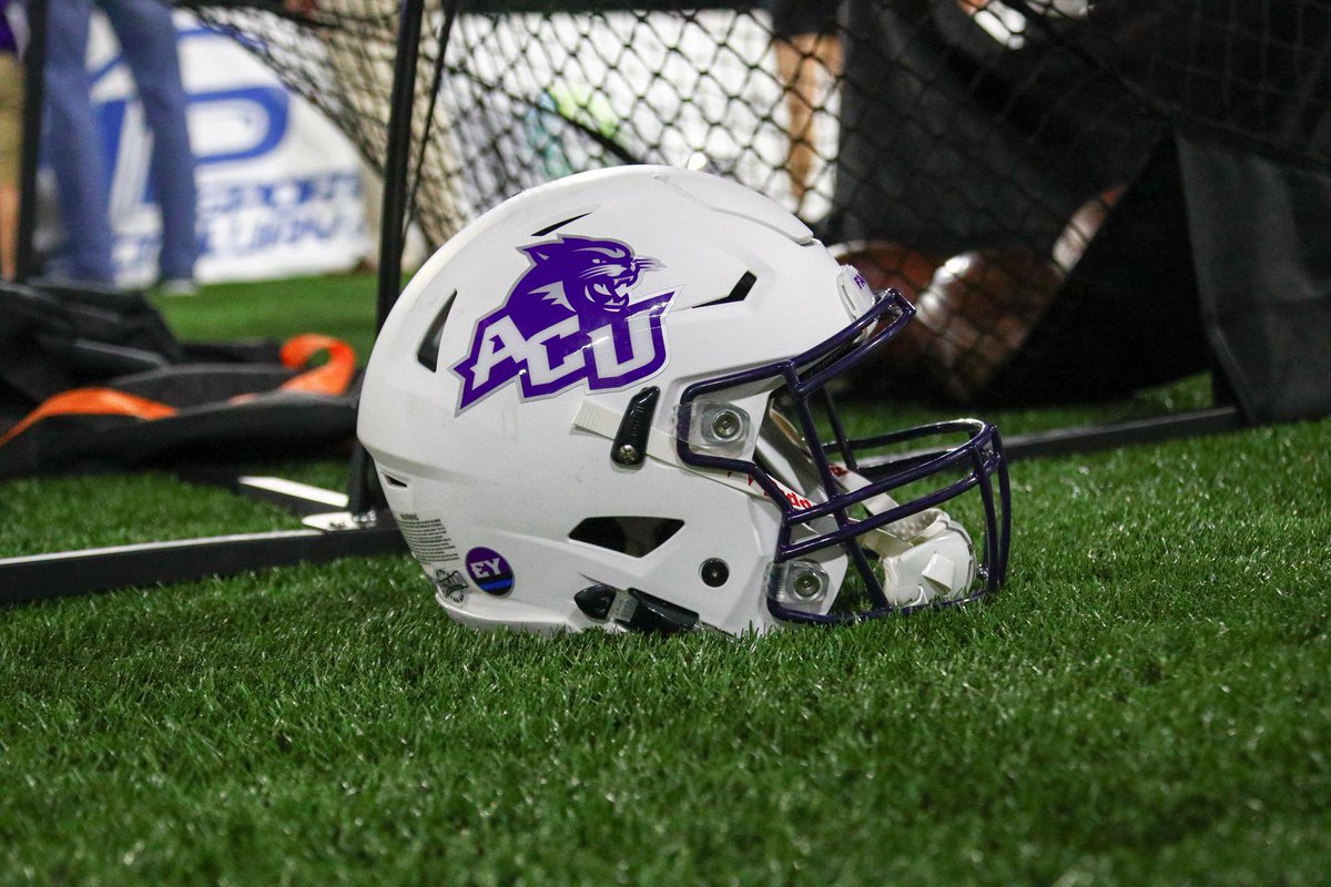 RealColBol's tweet photo. humbled and honored to receive an opportunity to play Division 1 football at Abilene Christian University!! #GoWildcats @AdamDorrel @JoshLamberson @Coach_Curlee @ACUFootball @TexanFball @Prep2Play https://t.co/KxN7fYHbZ8