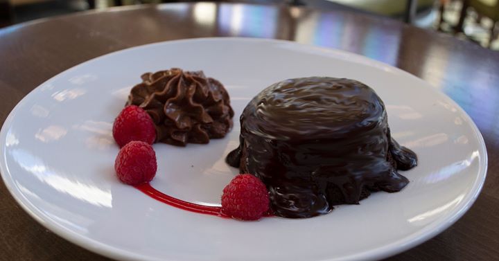 It's #bachelormonday and #nationalchocolatecakeday so you know what we'll be doing at 8pm! 
🎂 
FLOURLESS CHOCOLATE CAKE
chocolate mousse / chocolate sauce / raspberry coulis
🎂 
#alexandrasfood #tasteofhowardcounty
