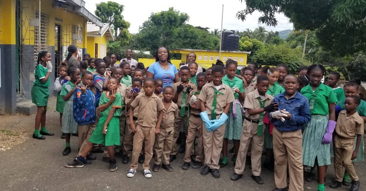 mohnerha's tweet photo. National Dengue Clean Up in Schools on January 24, 2020: Hope Bay Primary School in Portland.
@themohwgovjm @christufton #denguecleanup @mmalmf https://t.co/FgIYwkMwND