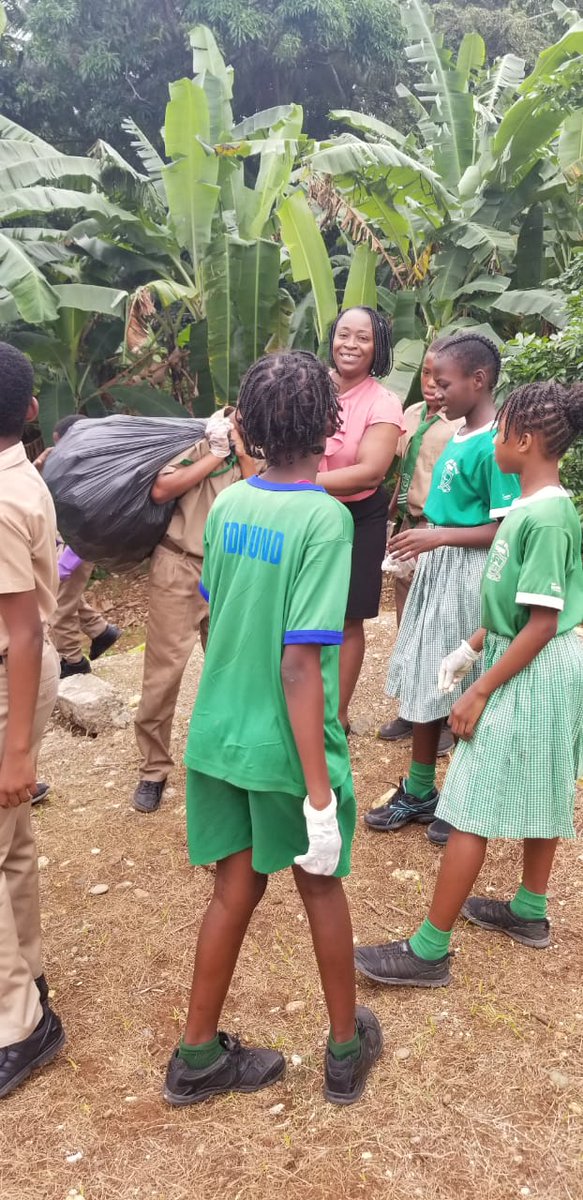 mohnerha's tweet photo. National Dengue Clean Up in Schools on January 24, 2020: Hope Bay Primary School in Portland.
@themohwgovjm @christufton #denguecleanup @mmalmf https://t.co/FgIYwkMwND
