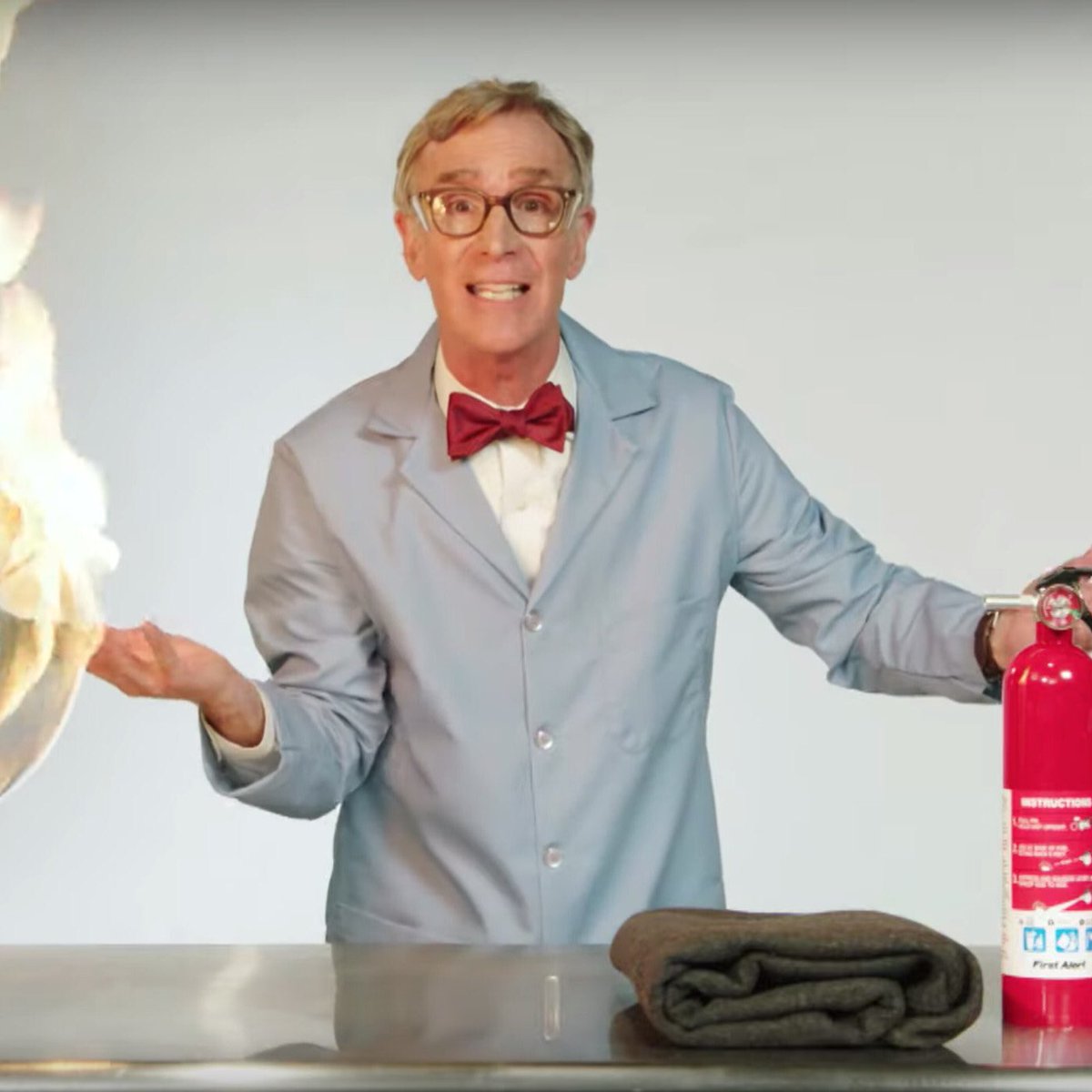 VideoDunk's tweet image. Thank God @BillNye the science guy didn’t become a lawyer because he would be boring like #Trump #ImpeachmentTrial attorney Patrick Philbin #ScienceRules #Twinsies 😂#Democrats #Republicans