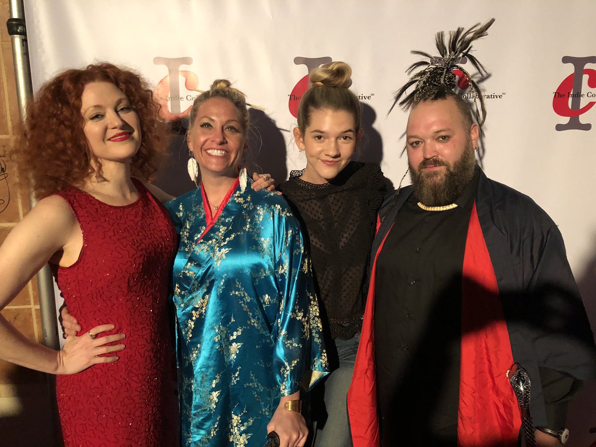 IsabellaBazler's tweet photo. Loved seeing fellow musicians at last weekend’s Grammy events. So much crazy talent! 💖💖#grammys2020 #grammys #grammysweekend #grammyweekend #grammyweek #grammyawards #pregrammys #music #moulinbleu #moulinbleuband @MoulinBleuBand @GrantMaloySmith @NicNassuet @AprilHenryMusic https://t.co/EL0HZ8PU4P