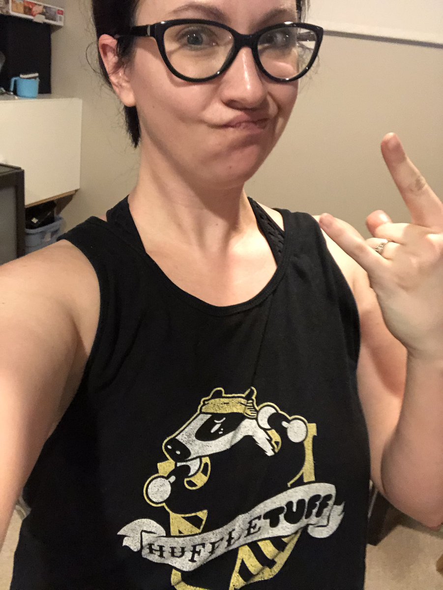 rpg_Em_'s tweet photo. Starting the week right. 
#DnDFitness #HuffleTuff https://t.co/K4Lfbv2GoW