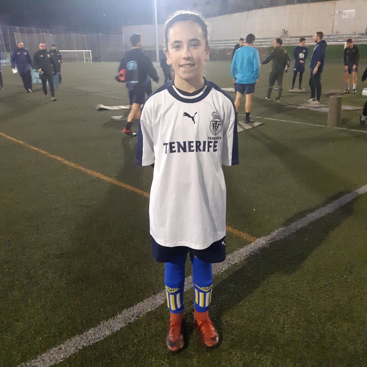 ikerorotava's tweet photo. Mi hermana con la selección tenerife  @FloridaCF https://t.co/wfyeAaWdEJ