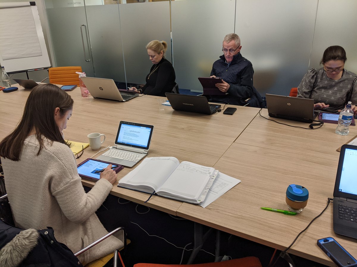 LeanneEdu's tweet photo. Super day of learning with the @PDST_TechinEd Munster Digital Community of Practice. Teachers facilitated great sessions on @AdobeForEdu, @BookCreatorApp, @DoInkTweets & #iMovie π Ideas, resources & experiences will continue to be shared on @Leargas_etwinn #PDSTDigCoP #edchatie https://t.co/ig8W8JHETa