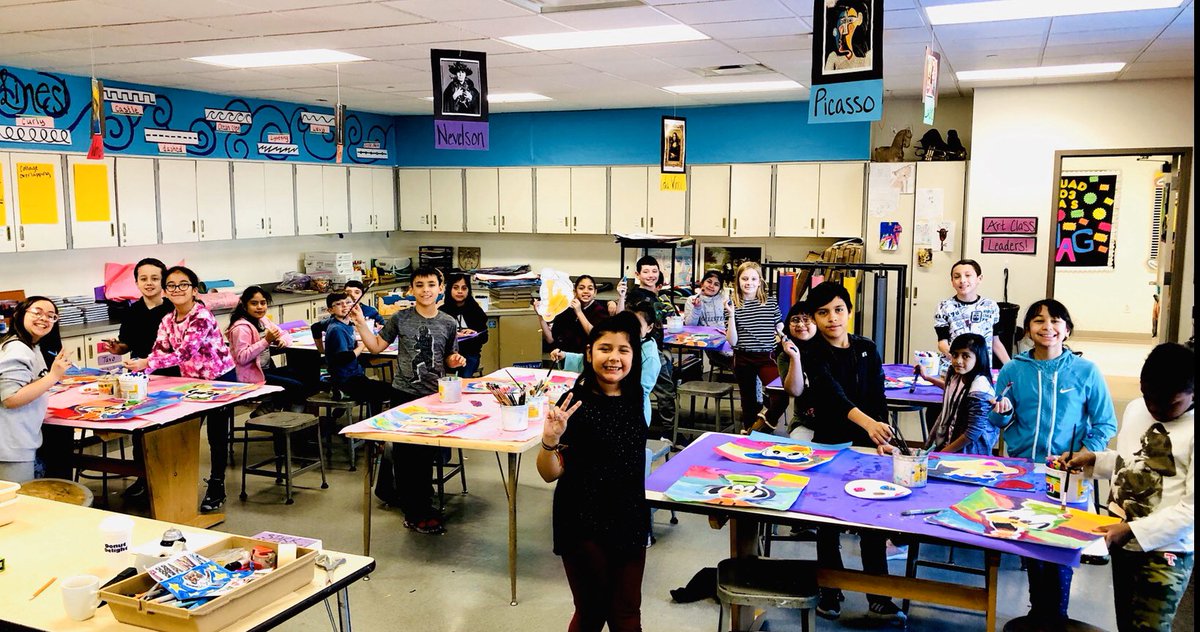 ArtWithMsBell's tweet photo. Peter Max’s bright Pop Art style never fails to inspire!  Stark fourth grade artists have been adopting Max’s quintessential fluid, improvisational approach to art making with ease!  🎨
#petermax #everychildisanartist #starkstars https://t.co/KTqAdyNSiA
