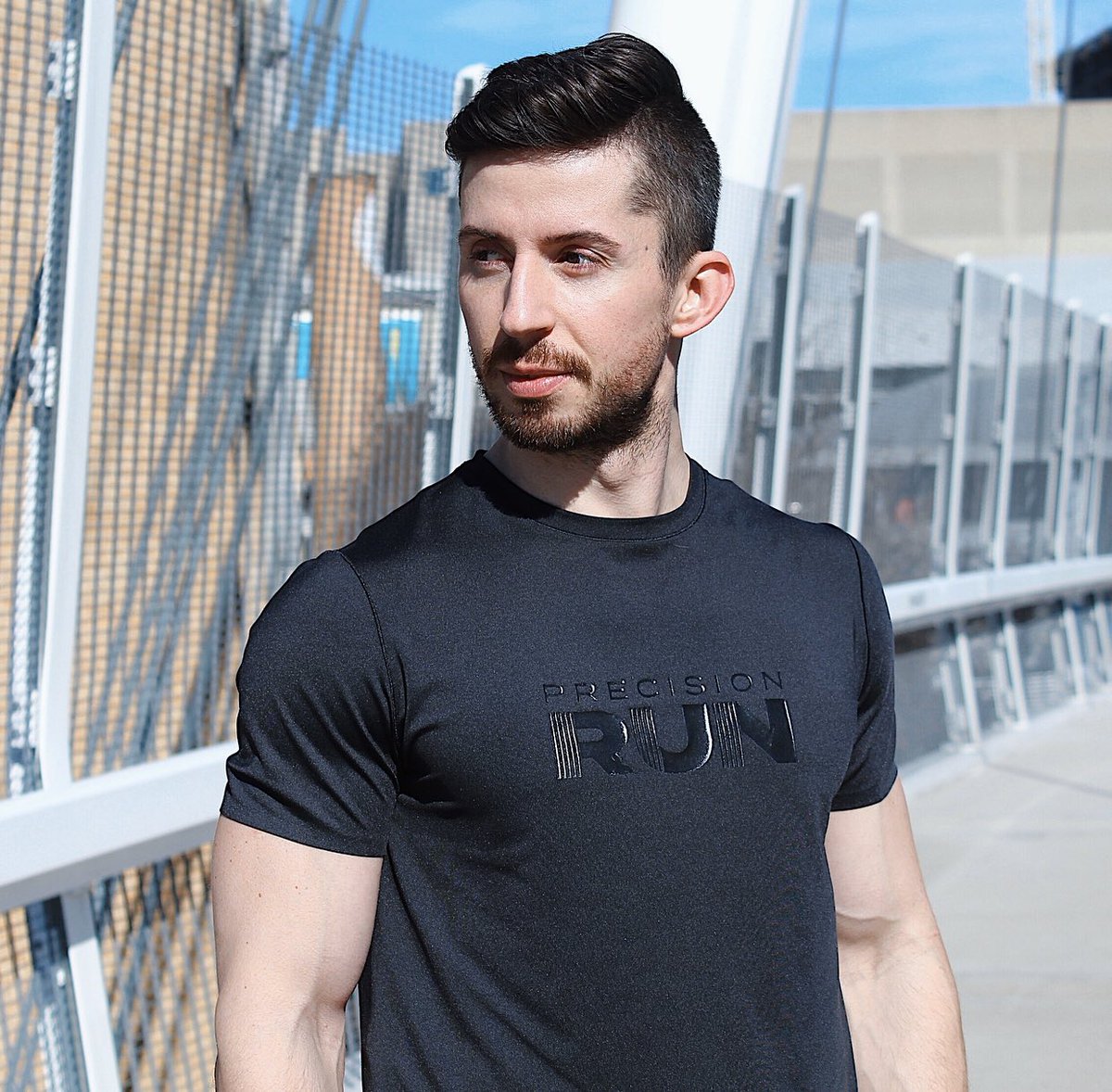 rameyprice3's tweet photo. I run Dallas with @precisionrun. The studio for runners (and those who love to hate it) boosts any run, in any city, anywhere.
#precisionrun @Equinox https://t.co/v3970zl2Lv