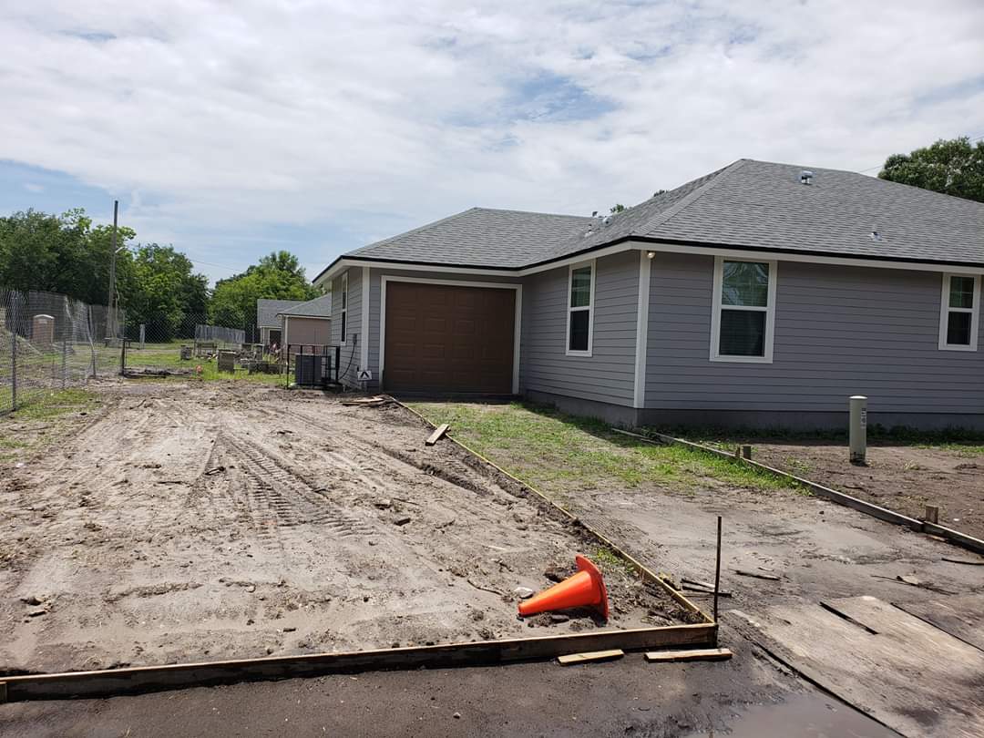 NwJaxCDC's tweet photo. We work to expand investment in housing and other real estate in #NorthwestJax. We have built 90 homes in the last 18 years. Let's continue to grow! #NJCDC https://t.co/jyzoSg2zZO