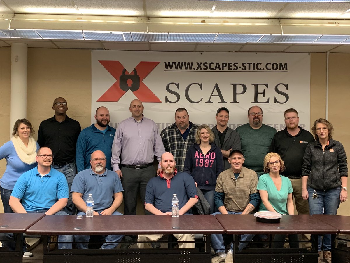 Stratto1Clinton's tweet photo. 1252’s amazing Department Supervisors enjoyed lunch and the xscape rooms today. All profits go to a local charity. What great teamwork on display. https://t.co/KebdVlQbxq
