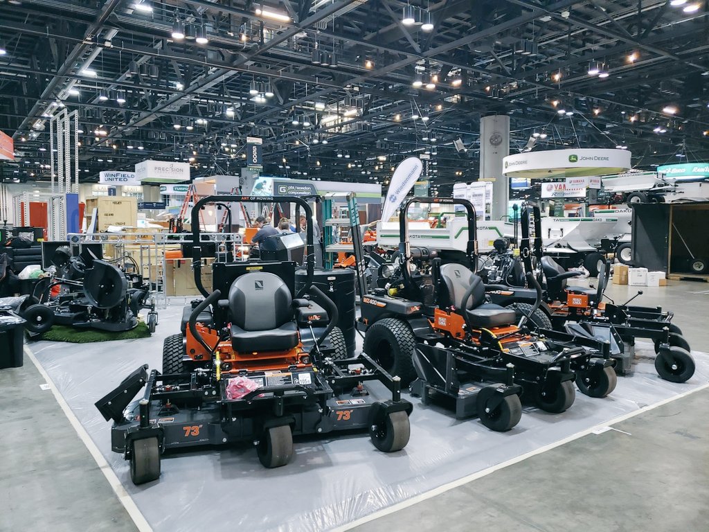 LastecMowers's tweet photo. We're getting set up for @GCSAA_GIS Can't wait for everyone to see the new WZ1000 and all of the amazing things we have planned for our 30th Birthday!! #lastec #pgamowers #flexdeck #roughmower #pgacourse #gcsaa #lastec30 #golfindustryshow #GIS2020 @GCSAA https://t.co/8j13GWpinX