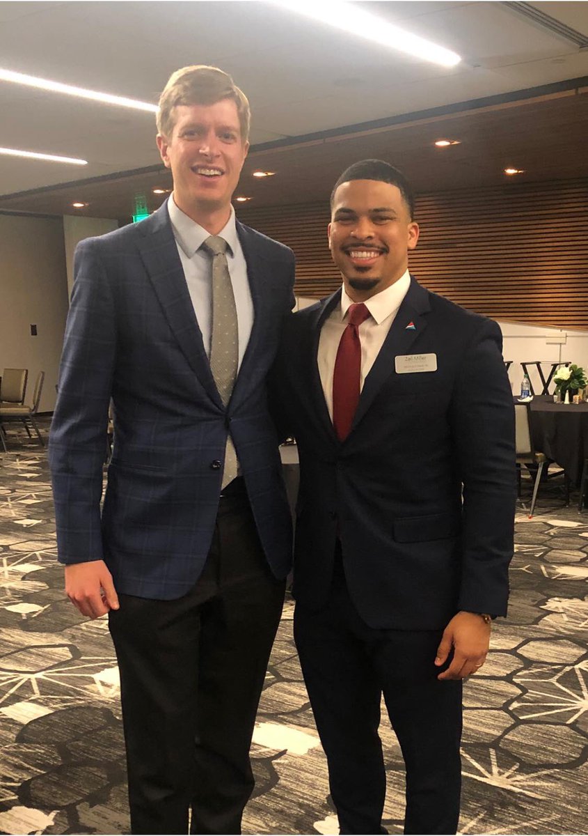 ArthurFisherJr's tweet photo. This weekend’s kickoff summit for the #ZellMillerLeadershipInstitute was amazing. I received an opportunity to meet & interact with impactful leaders! Can’t wait for the next summit!
#ZMLI2020 #GovernorZellMiller #ShirleyMiller #GeorgiaGovernor #GovernorNathanDeal #SandraDeal https://t.co/FEvqkovysV