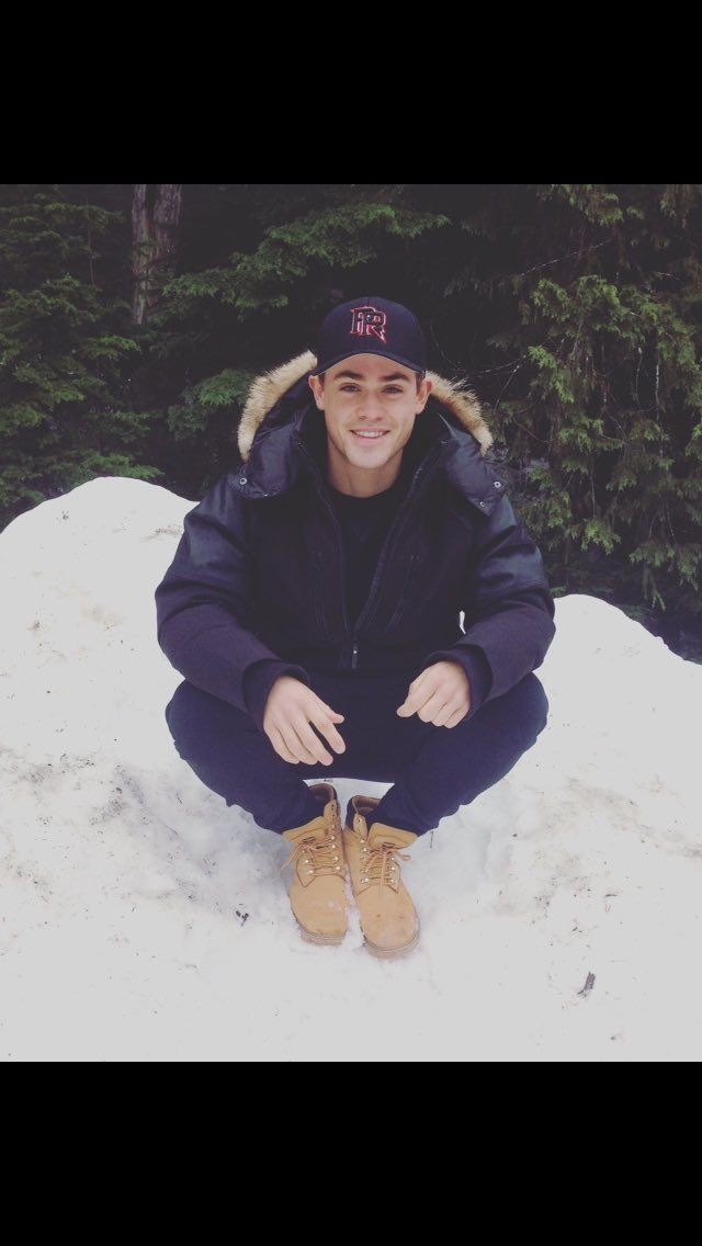 Axhrrl's tweet image. 𝐈𝐧𝐬𝐭𝐚𝐠𝐫𝐚𝐦
           𝐬𝐭𝐨𝐫𝐢𝐞𝐬
                 @𝒂𝒙𝒉𝒓𝒆𝒍

➳ frío.