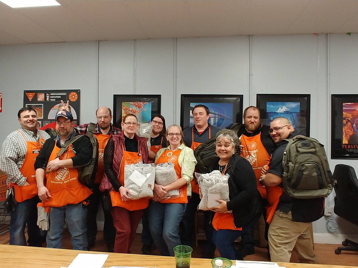 1289 DS Appreciation!! What a fantastic, amazing, talented and dedicated group of managers! We are so fortunate to have this team!!