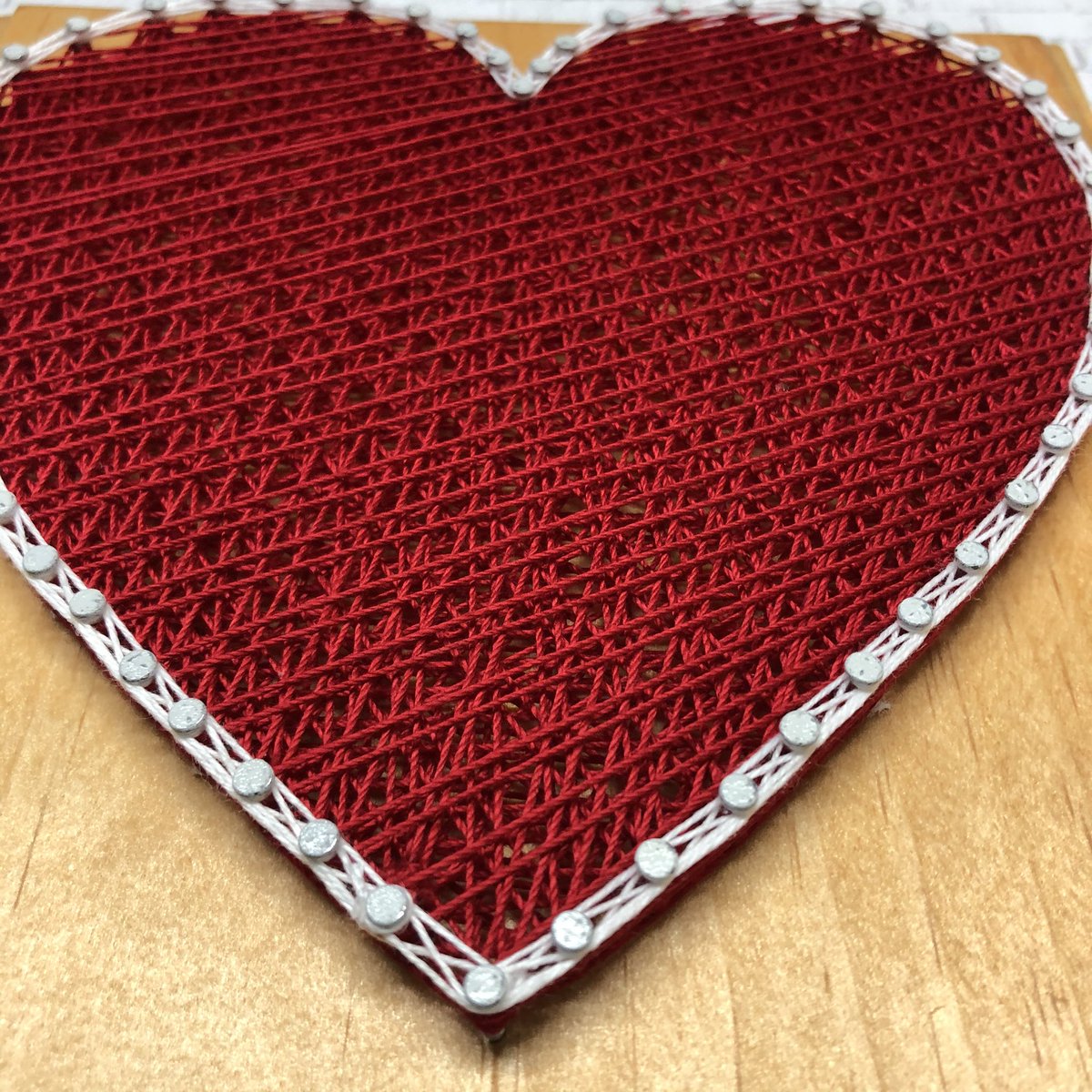 TearwoodArt's tweet image. ✨👀 GIVEAWAY TIME 👀✨

In honor of reaching 250 followers, I’m giving away this heart string art! ❤️

📖 RULES:
- must follow me @tearwoodart
- must RT/like this tweet
- must tag a friend
- tag more friends for extra entries! 

😊 U.S. Only, ends Feb 8th.
