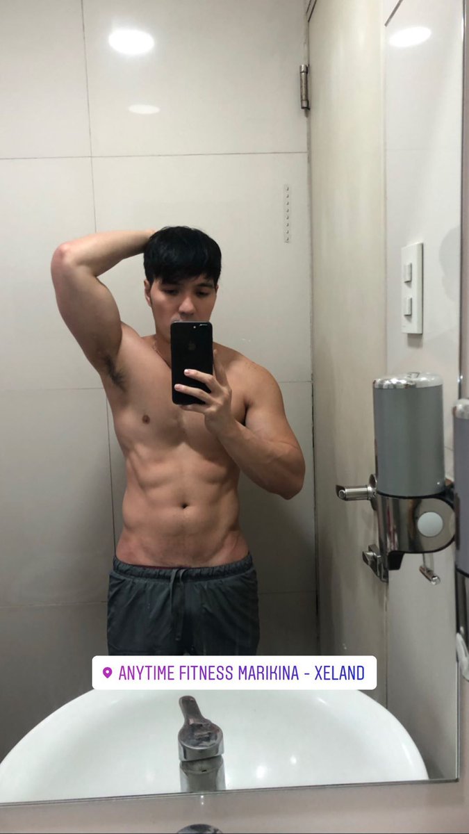 ThePitsGuy's tweet photo. Patreon guy...
#KrisDM #pits #armpits #kilikili #PinoyHottie #PinoyHunk https://t.co/ld9TgYI4q4