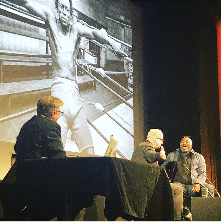 Lis1Gold's tweet photo. Another fab night at #MK3D with @KermodeMovie - nice shout out to @filmstoriespod & who knew Kristen Scott-Thomas’ Guilty Pleasure was #Alien.
Also the wonderful @blacknight2064 @JackHoward @Aiannucci & a birthday mention to @dave_norris
#showmethepicture #DavidCopperfield https://t.co/Mp7NmTC0F1