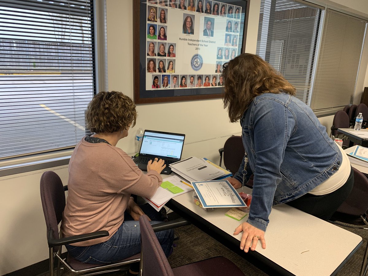 HDyslexia's tweet photo. Another great training with Jolena and our secondary specialists! All set up to set goals for our dyslexic students with #Aimsweb https://t.co/Zw5NhHWNZC
