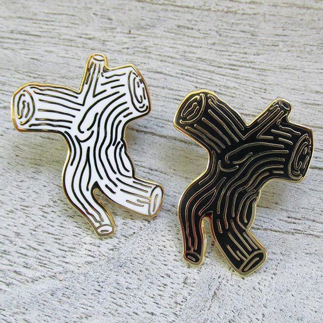 PbodyDsign's tweet photo. Add one – or both – of these #LogJam enamel pins to your next ensemble!
.
.
.
#logs
#loglady
#logladygift
#logladygifts
#dancinglogs 
#jamband
#jambandgifts
#pin⠀⠀⠀⠀
#pinlife ⠀
#pingame 
#pingamestrong 
#pinbling 
#pincollector 
#pincollection 
#… https://t.co/vdLsm5mVw5 https://t.co/TuvlmCUgbY