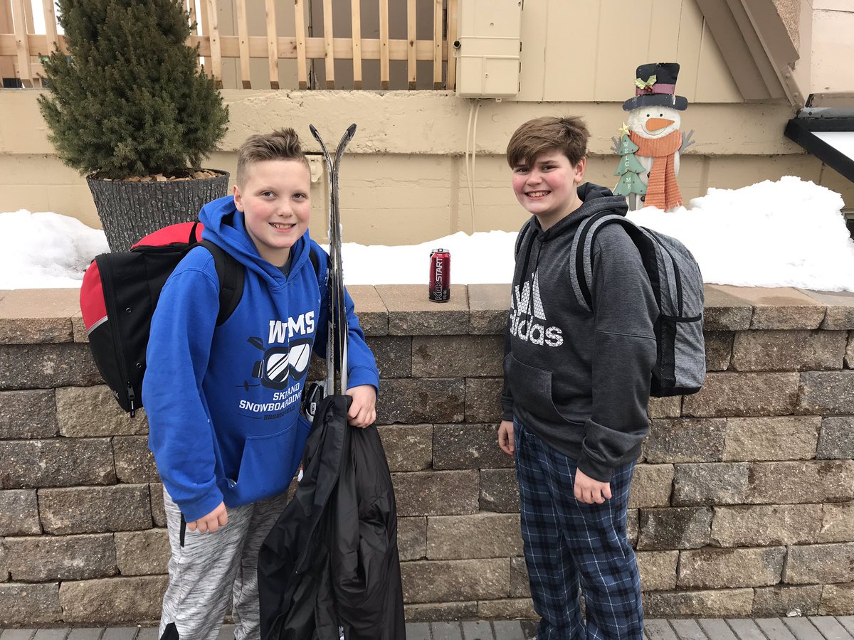 WHMS SKI &BOARD CLUB tweet media