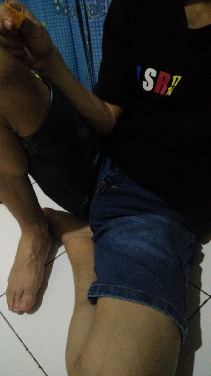 dedifortozora's tweet photo. Ada ada aja hastag teratas malam ini 😂😂 #SANGE_AAAAAAAAAAH https://t.co/y3WuXzONjC