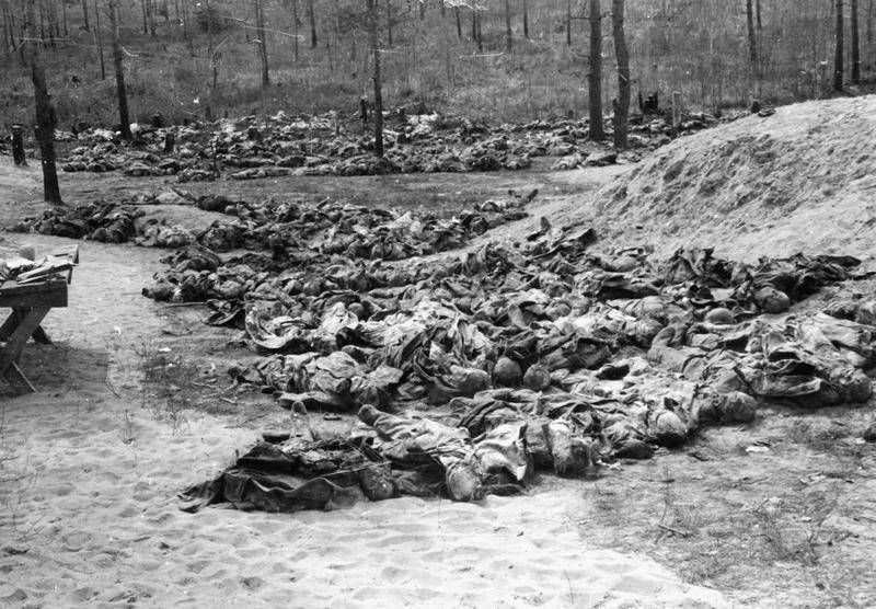century_war's tweet photo. An estimated 18 million people passed through the Soviet Gulag system and were subjected to forced labor in freezing, remote locations, starvation, beatings and torture. Victims were dissidents, priests, professors or just unlucky citizens who found themselves in the wrong place. https://t.co/gJenK0Q7Rq