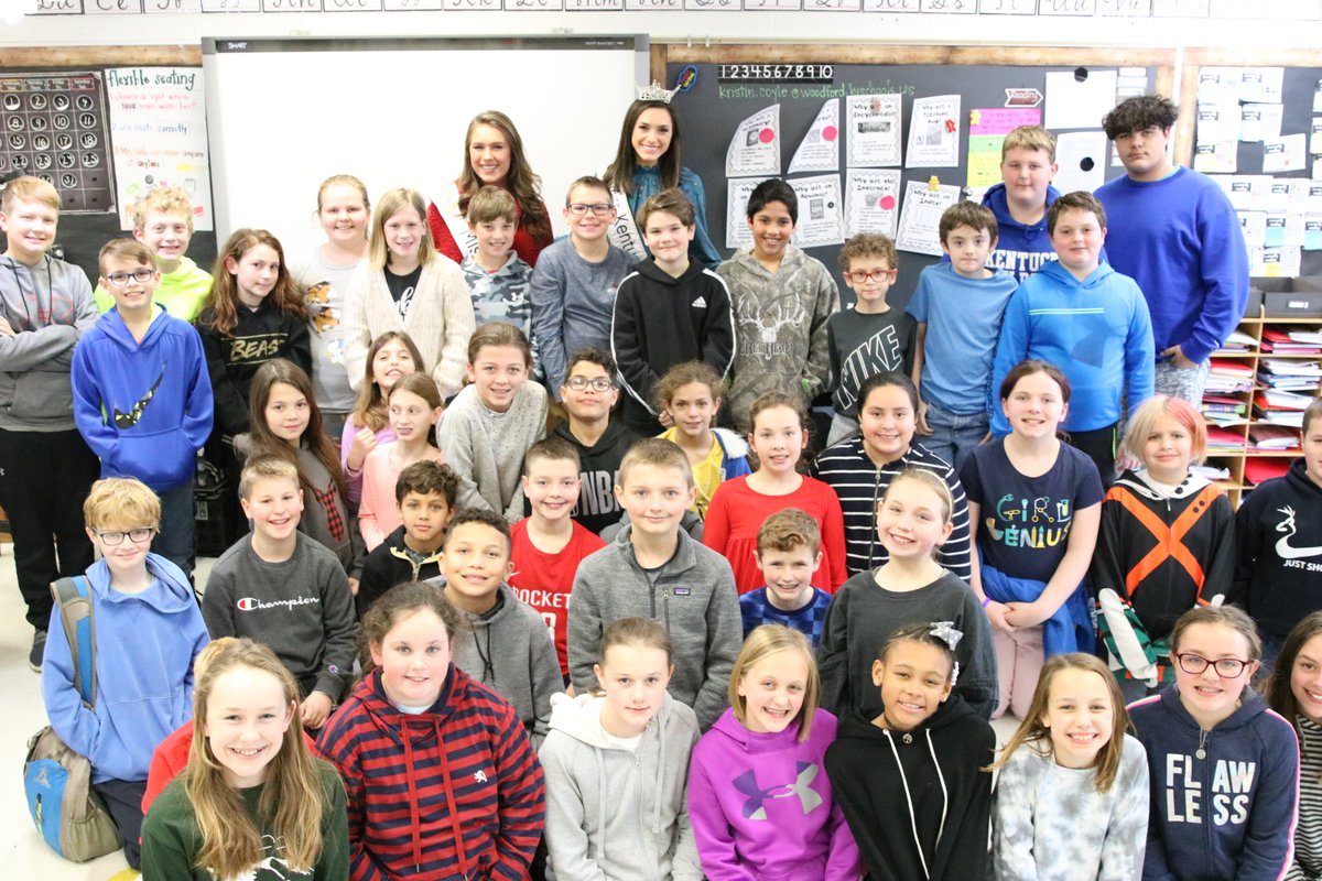 WoodfordCoPS's tweet photo. We were so honored to host Ms. Kentucky last week at Southside Elementary! She read to students, sang to them, and encouraged them to try their best to make other people feel loved and special. It was such a treat! https://t.co/n5Ij6YO828