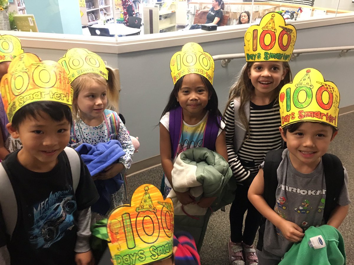 Ladera kindergarten students celebrating the 100th day of school. The days fly by when every day is a learning adventure in kindergarten at Ladera. Go Leopards! #wearetusd #laderaleopards
