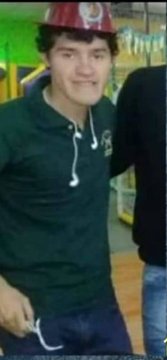 Buscan a  Gaston Alamo.
( problemas cognitivos ) 
El dia sabado 25/01/2020 a las 12:40 hs salio de la estación José León Suarez,  lo esperaba su mamá en la estacion 3 de Febrero ,  nunca llego . Si lo ven por favor llamar al 911 o
Karina (Hermana) 15-62273158  <a href="/connieansaldi/">🅲🅾🅽🅽🅸🅴</a>