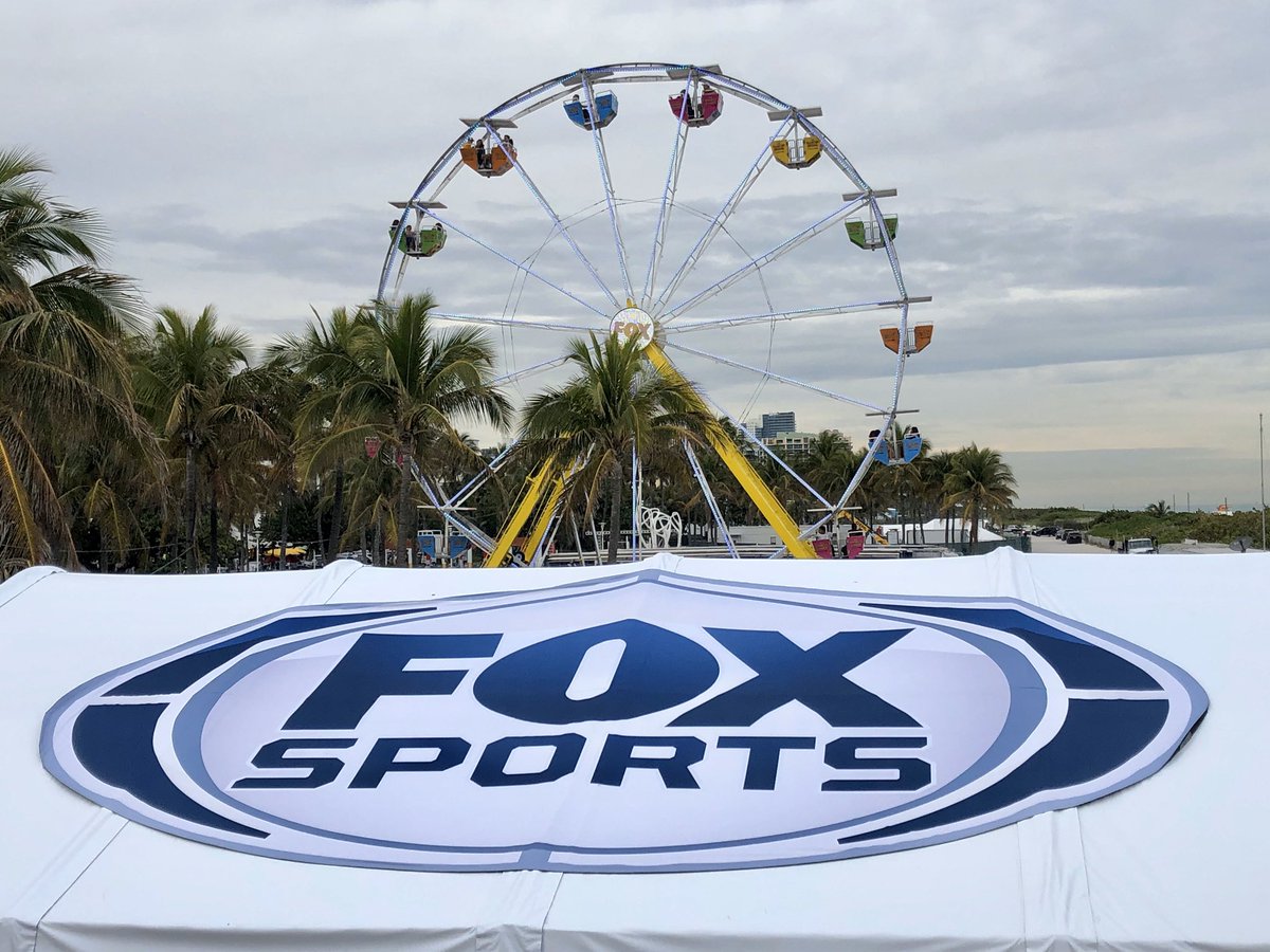 JoeFonzi's tweet photo. The FOX compound has a little something for everybody... https://t.co/kXF7fOISK4