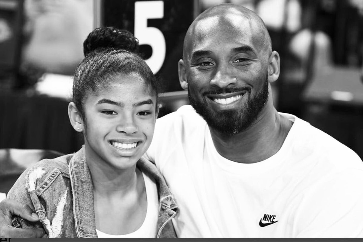 World is a devastating loss of Father &amp; Daughter. #RipKobeandGiannaBryant &amp; RIP to other passengers who were killed in the helicopter 🚁 crash. 😢😭😇🙏🏽🕯🕯🕯🕯🕯🕯🕯🕯🕯