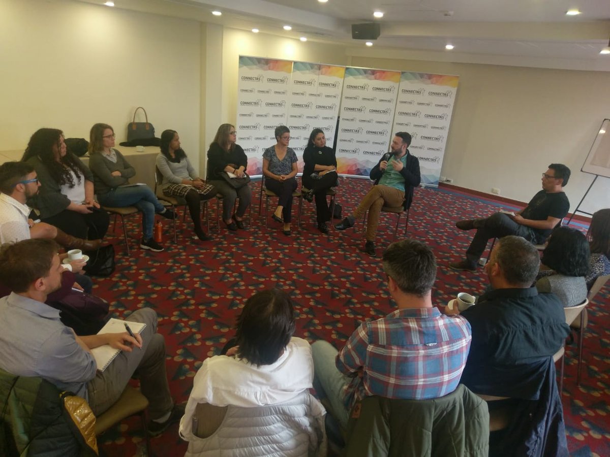 ConnectasLab's tweet photo. @juanlusanchez "Referente a la inteligencia artificial hay mucho hermetismo. A futuro es una herramienta que puede aportar; sin embargo, existen premisas relacionadas con la calidad del contenido": @juanlusanchez durante #EditoresCONNECTAS. https://t.co/ZnPxBNtGEL