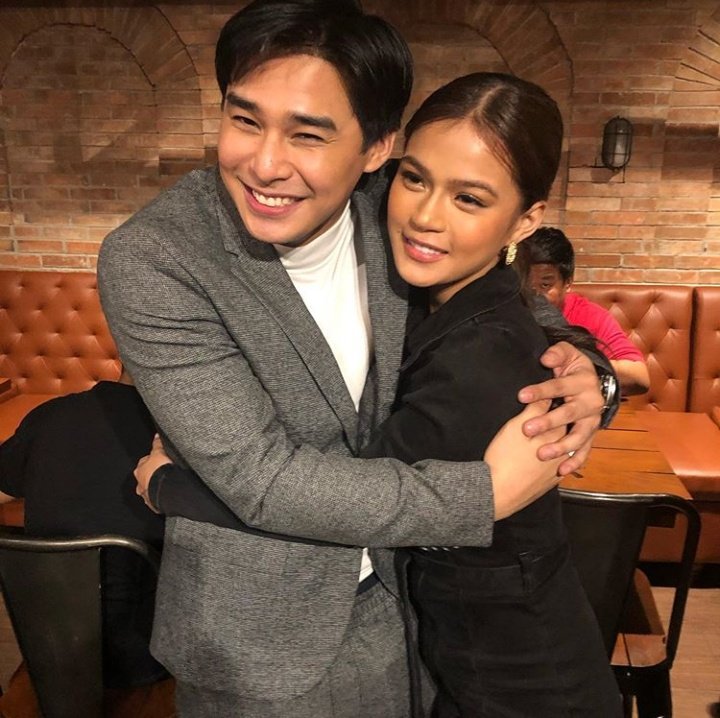TeamMcRisOFC's tweet photo. MCRIS HUG 2020 😍💛 https://t.co/gMX7aPz2i5