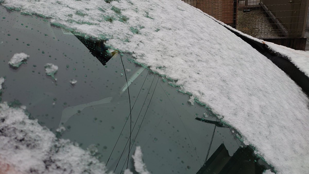 Fujiwara40 Reboot 二本松市市内は雪大した事なく 屋根車にちょと 道路には雪無しですね 空ネット 福テレ