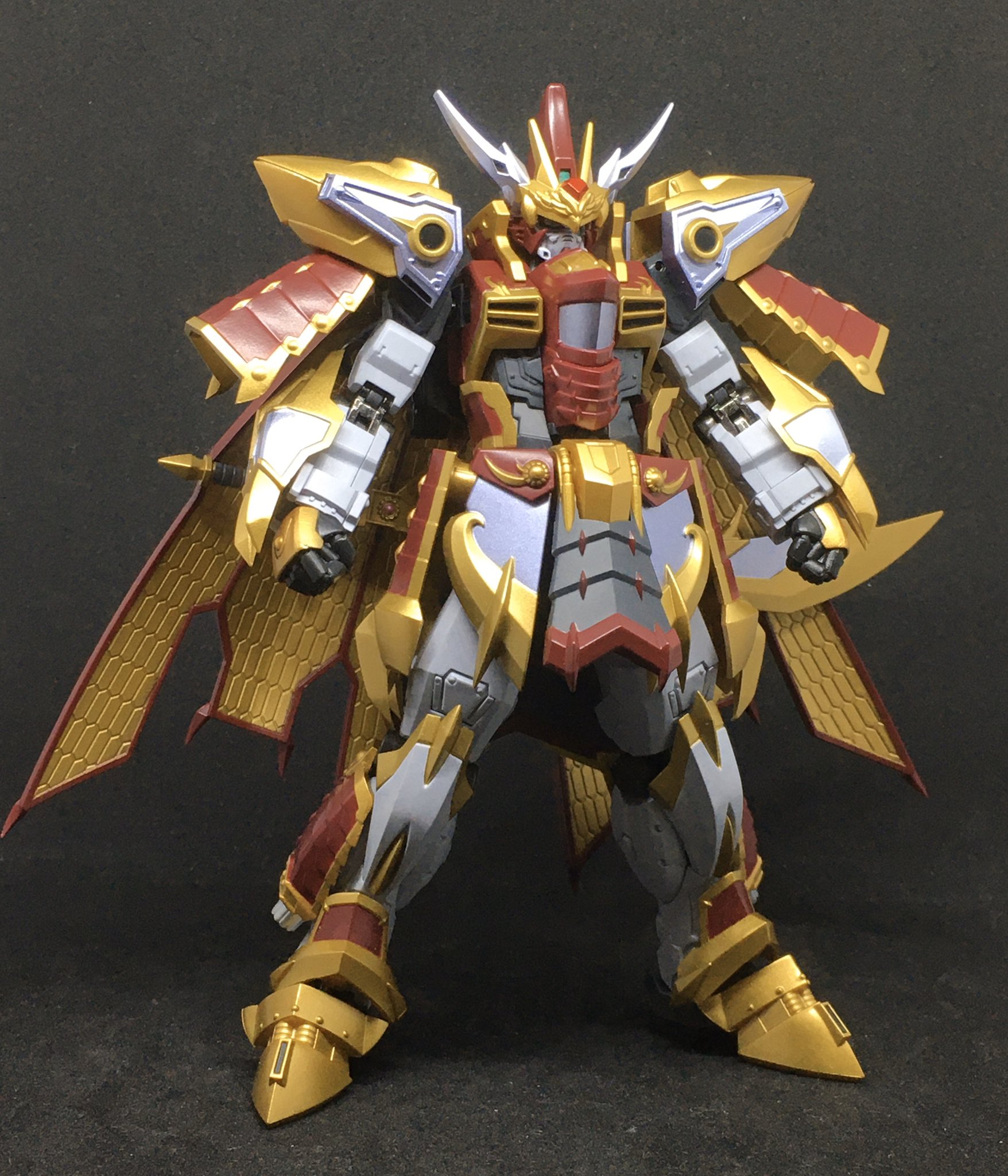 O Xrhsths Damien Sto Twitter 抽選販売だったmetal Robot魂の曹操ガンダムです 可動は前に発売された同シリーズ品に準じています 綺麗な塗装 細かい塗り分けで鎧武者らしいゴージャス感も出ています しかし輸送箱にcaocao Gundamと書いてあって なんじゃこりゃ