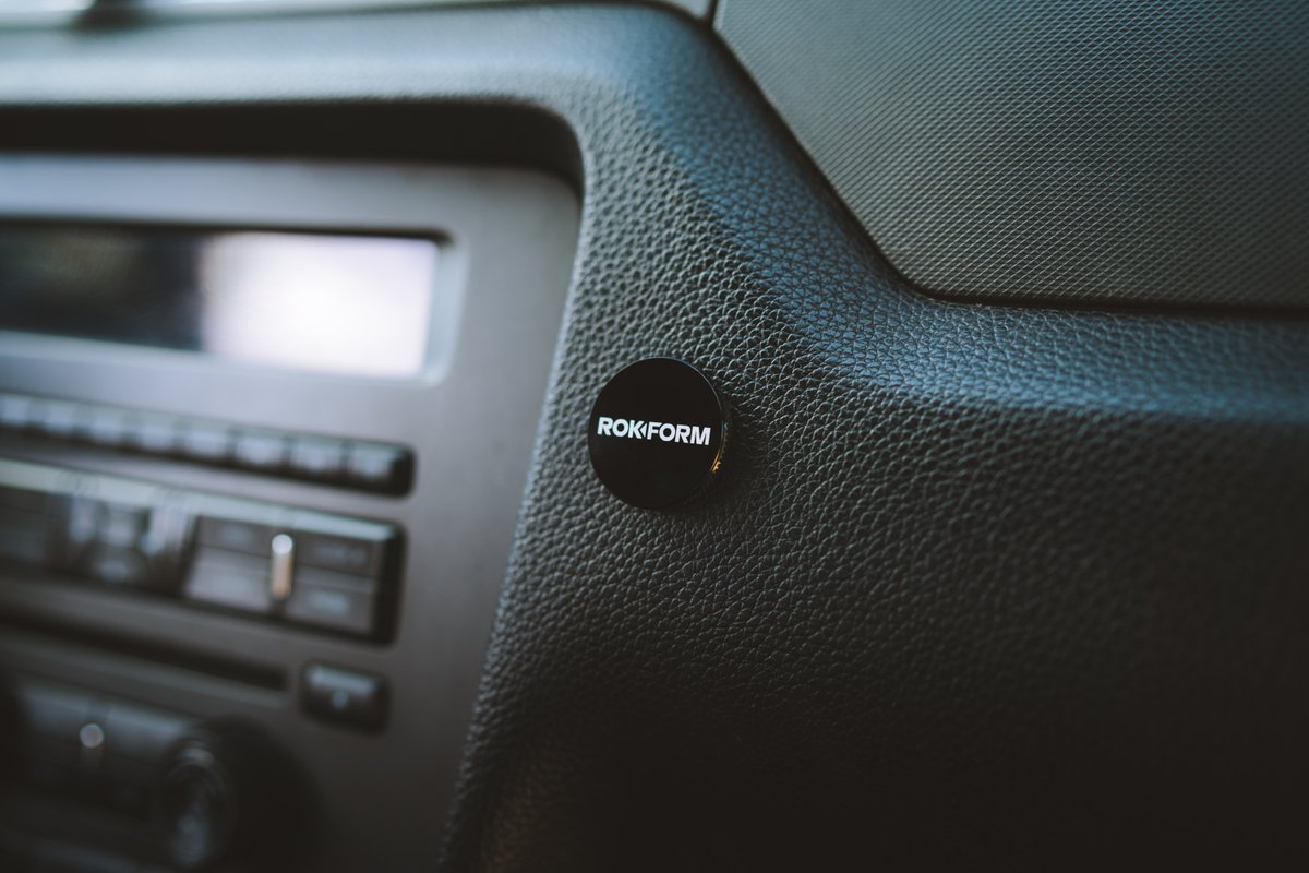 ROKFORM's tweet image. It&apos;s all in the details 😎 What&apos;s your favorite #Rokform accessory? #beyondprotection

Shop: loom.ly/lbfYugc