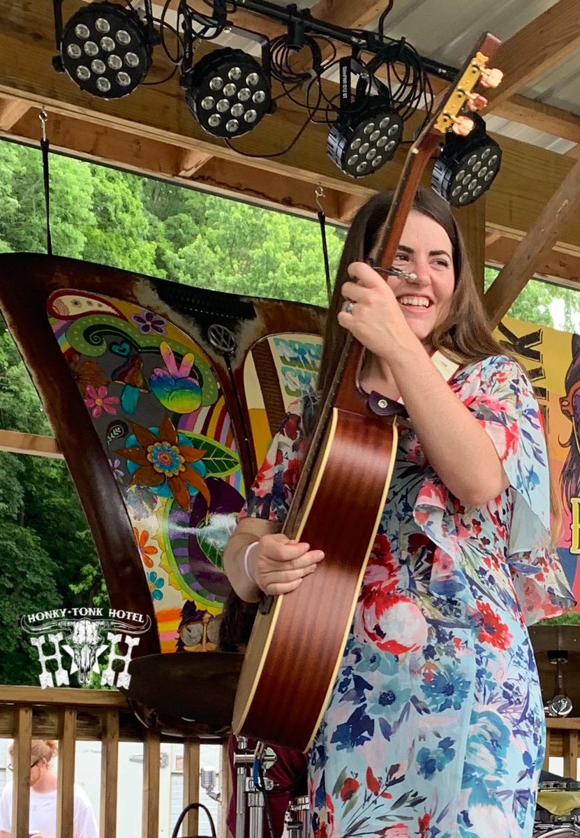 honkytonkhotel's tweet photo. Make sure you catch @senoramaymusic 1/31 & 2/1 at @Mile0Fest. She will be at @SunsetPierKW on 1/31 and on the Pirate Sail 2/1. #senoramay https://t.co/bY4AZ1mOXx