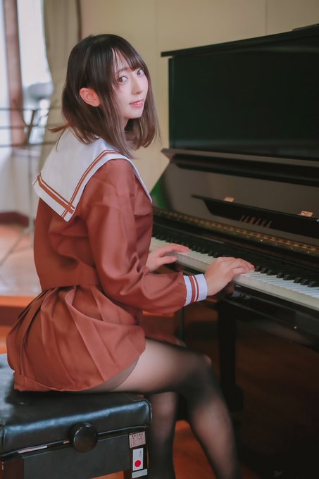Twitterのコスプレ画像3