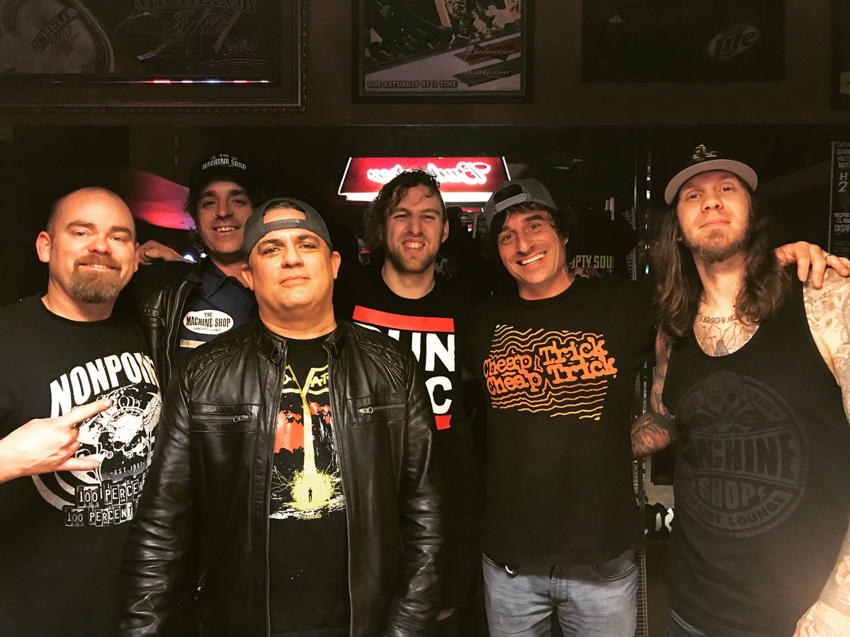 Our #2020wintertour is in the books and it was amazing. Thank you <a href="/_smileemptysoul/">SMILE EMPTY SOUL</a> <a href="/officialtantric/">Tantric</a> and <a href="/veryalora/">Alora</a> for being cool as fuck! 🤘🏼🍻 #finishstrong #RockAndRoll