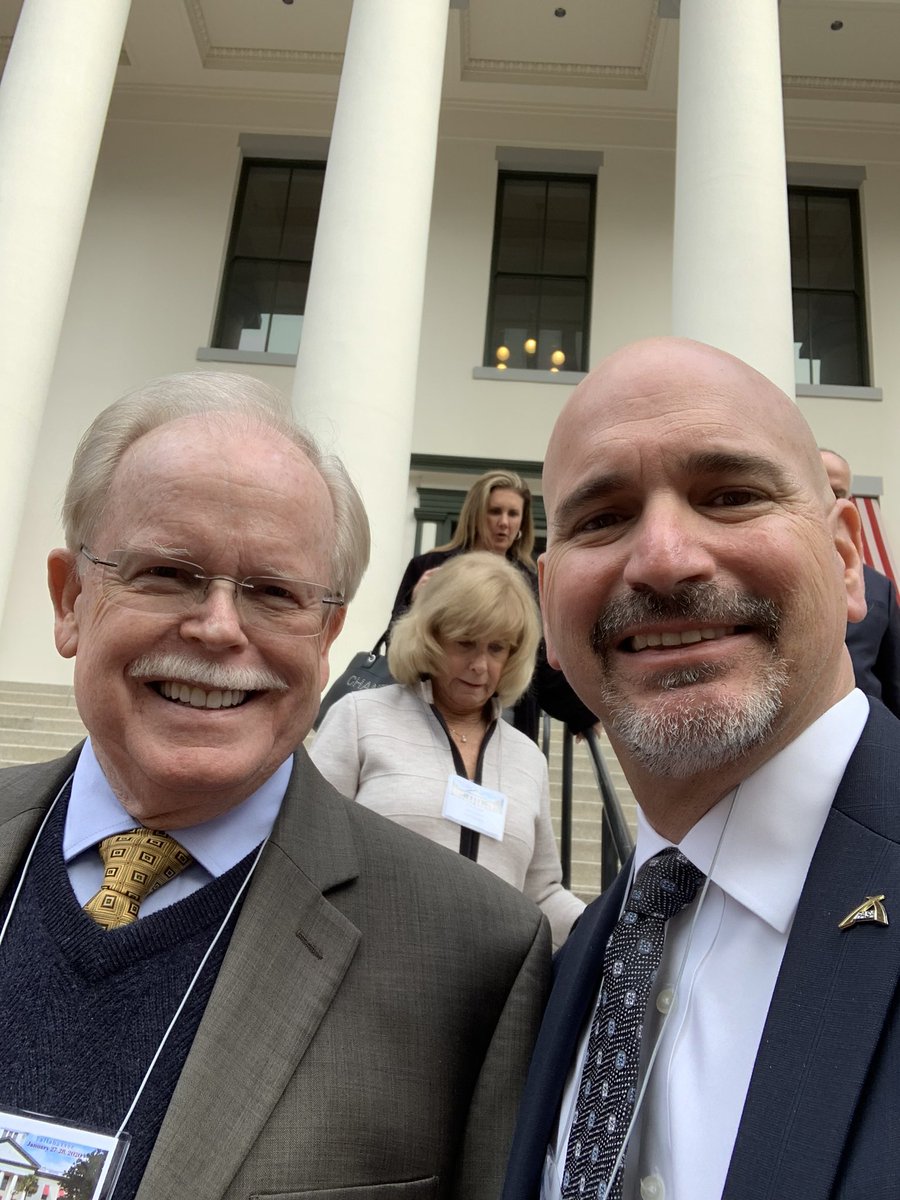 pjdaoust's tweet photo. More Team Palm Beach at the Capitol! @pbcsd @pbkaupe @DwyerPrincipal @M_Springman @Crosspointe_El @EdTechDir @Kaliserm #FASA #Tally #FloridaStateCapitol https://t.co/QXDXiKJXNr