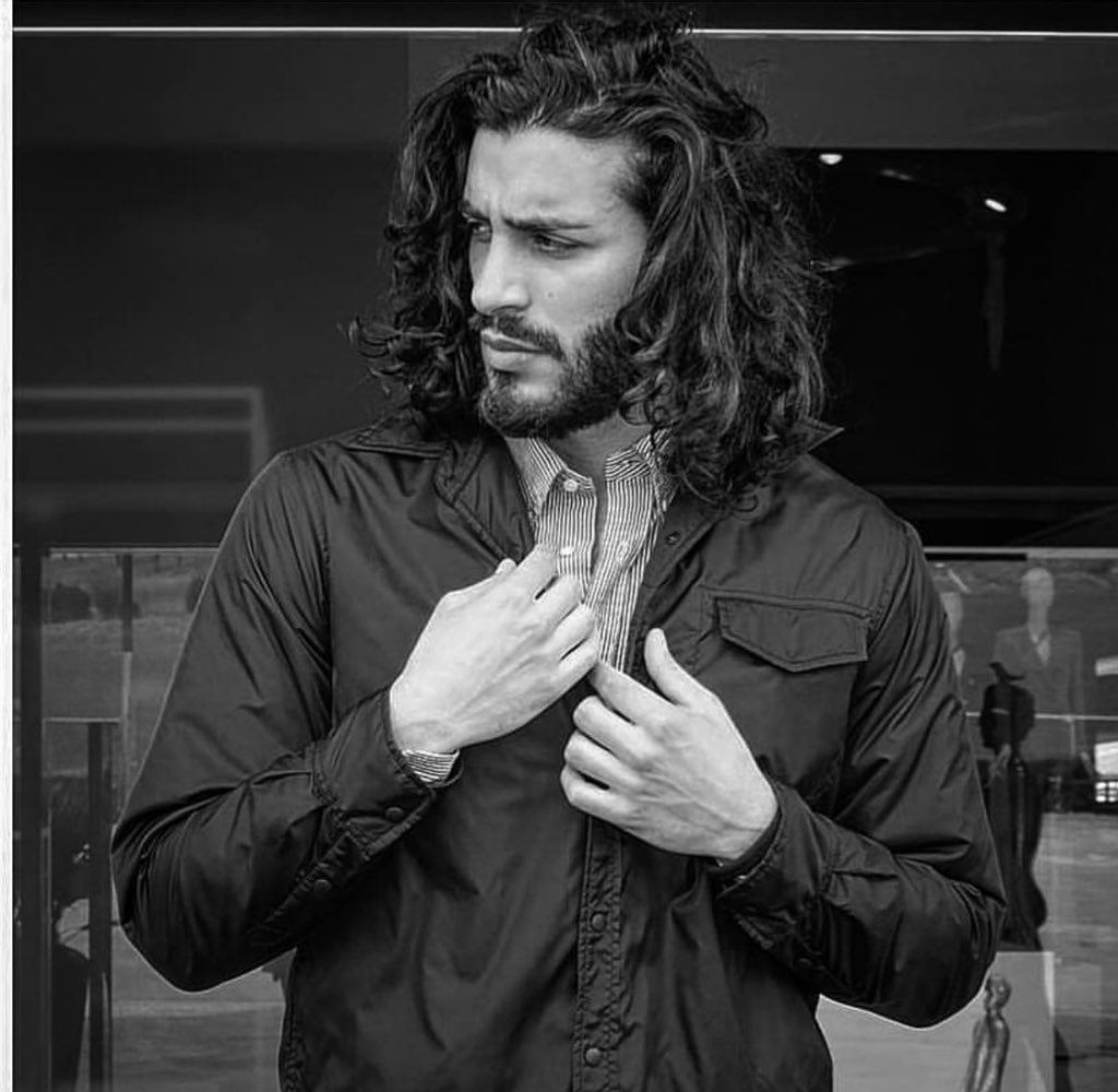 MerisAndreani's tweet photo. @JacopoPoponcini #GFVIP https://t.co/CidgRlOeYv