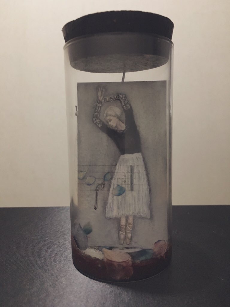 gallery hydrangea様(<a href="/AjisaiGallery/">gallery hydrangea ☞ 1/29(木)-2/2(月) mica個展『時と、月』⌛🌙</a> )企画公募展『懐古メランコリー』いよいよ明後日から開催されます。🦉🎼

新作4点
「ムネモシュネの舞」
「器」
「メメントゥール i , ii」(当日お持ち帰り可能です)

どうぞご高覧の程よろしくお願い致します。

#懐古メランコリー #企画公募展