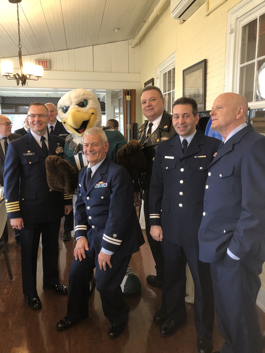 scottsigmanesq's tweet photo. Change of Watch @uscoastguard @USCGAux #flotilla476 @CorinthianYacht with Swoop @EaglesComms and @VFMAC and @PhillyPolice and @PhillyShipyard #changeofwatch #uscg #uscgaux #philadelphiaeagles #swoop https://t.co/dEUEE6LYpo