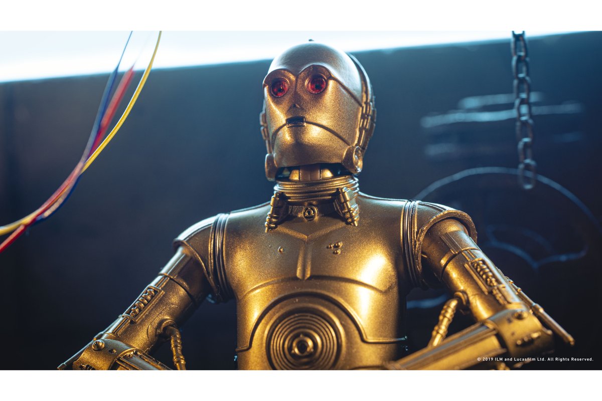 スター ウォーズ公式 Twitterissa オモ写 で再現 シリーズ 目が赤く染まり ただならぬ様子の C3po をオモ写で再現 C 3poの身に一体なにが起きたのか 劇場で確かめよう Swスカイウォーカーの夜明け 大ヒット上映中 ありがとうスターウォーズ スター ウォーズ公式 Twitterissa オモ写 で再現 シリーズ 目が赤く染まり ただならぬ様子の C3po をオモ写で再現 C 3poの身に一体なにが起きたのか 劇場で確かめよう Swスカイウォーカーの夜明け 大ヒット上映中 ありがとうスターウォーズ