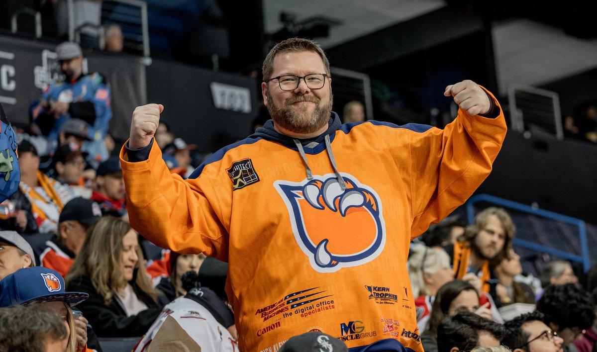 Condors's tweet image. Alright we're back up against the Atlantic and #Condorstown is pumped. #AHLAllStar