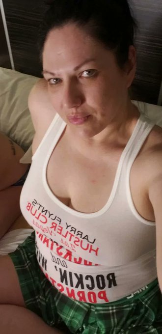 I wana do some private shows hmu on snap@ lillisoluscious.. maybe i can get a certain beauty known as<a href="/tag/footfet%C4%B1sh"class="tags"><span>#footfetısh</span></a>