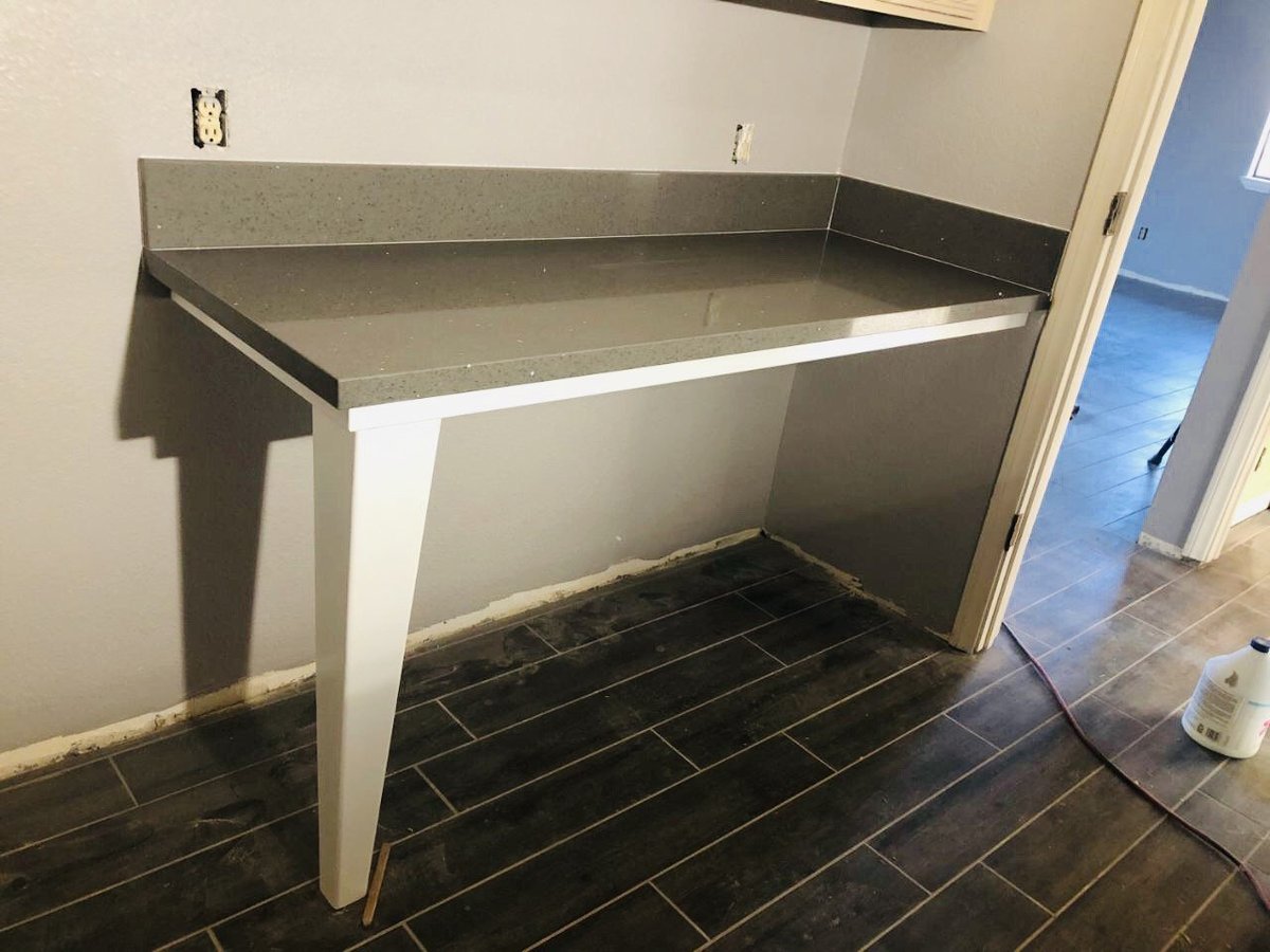 ODAAT3's tweet photo. Excited to share the latest addition to my #etsy shop: Floating Table Frame Free Shipping https://t.co/4JQ6DMeTGI #furniture #floatingtable #floatingdesk #diningtable #bartable #rusticfurniture #countryfurniture #freeshipping #customtable https://t.co/jbn3PR0qHx